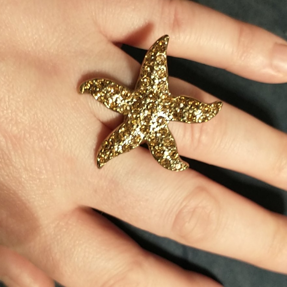 Large starfish ring with gold crystals